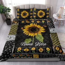 Custom Sunflower Floral Patchwork Pattern Personalized Name Quilt Bedding Set Gift For Your Girlfriend Boyfriend Gift For Love Gift For Friend Best Valentine Present Holiday Gift