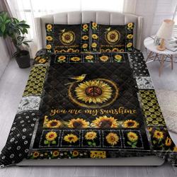 Hummingbird You are My Sunshine Sunflower Yellow Floral Patchwork Pattern Quilt Bedding Set Gift For Your Girlfriend Boyfriend Gift For Love Gift For Friend Best Valentine Present Holiday Gift