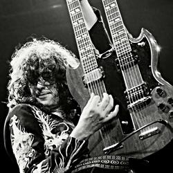 Jimmy Page on Stage, LED ZPELIN Poster Meaningful Gift For Family Gift For Boyfriend Valentine Gift Birthday Gift Holiday Gift
