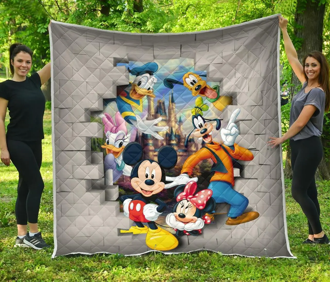 0 Disney Quilt Quilt and Home Decor