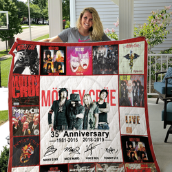 35 Years Of Mtley Cre Thank You For The Memories Quilt Blanket and Home Decor