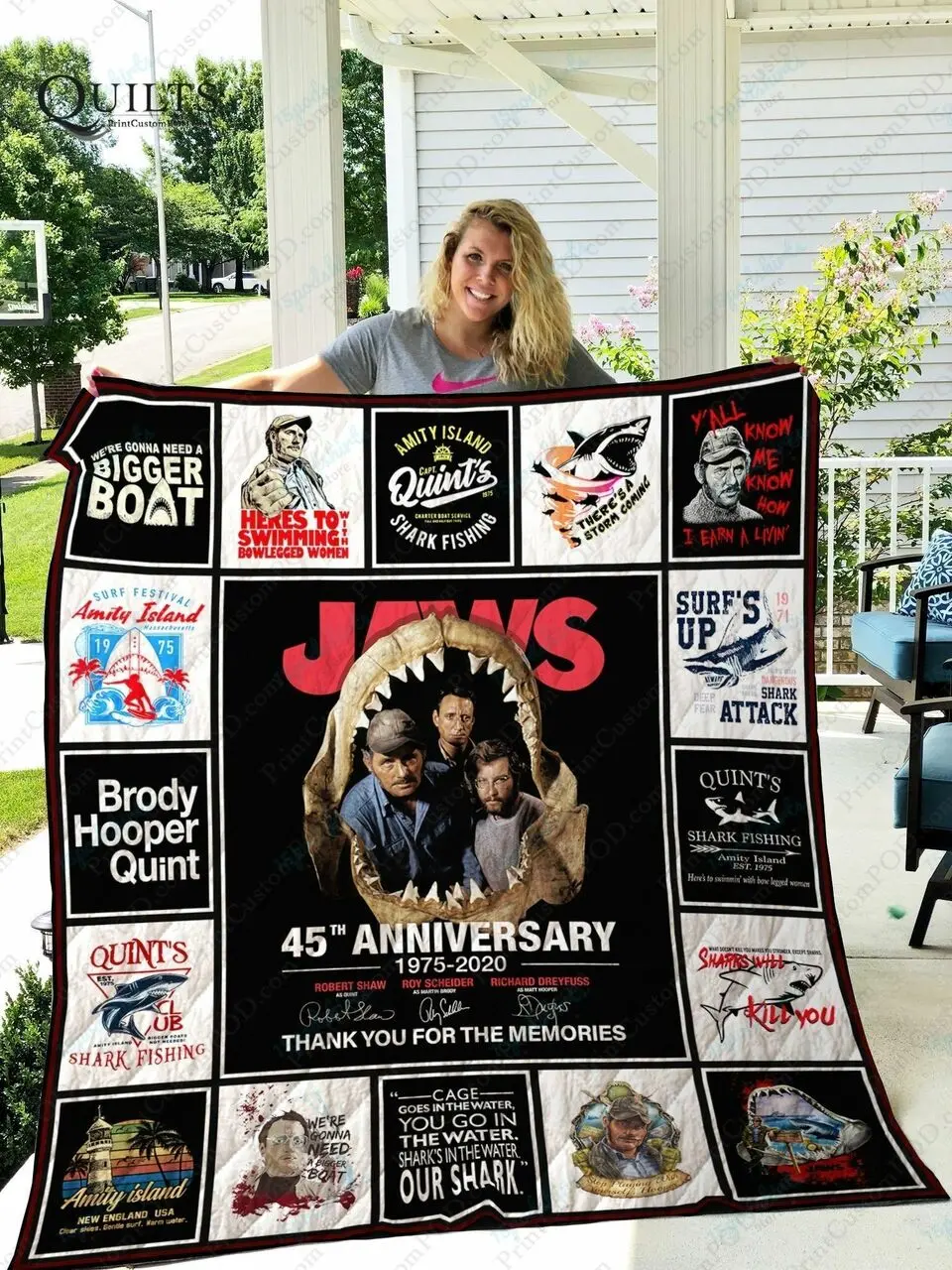 Adu Jaws Quilt Blanket Ver 17 2 and Home Decor