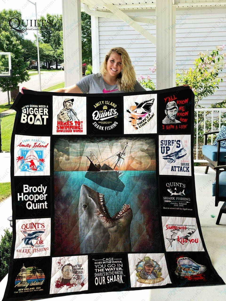 Adu Jaws Quilt Blanket Ver 17 6 and Home Decor