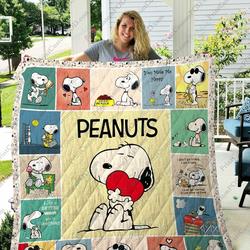 Adu Snoopy Quilt Blanket and Home Decor