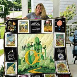 Adu Twwoob Quilt Blanket Ver 2 and Home Decor