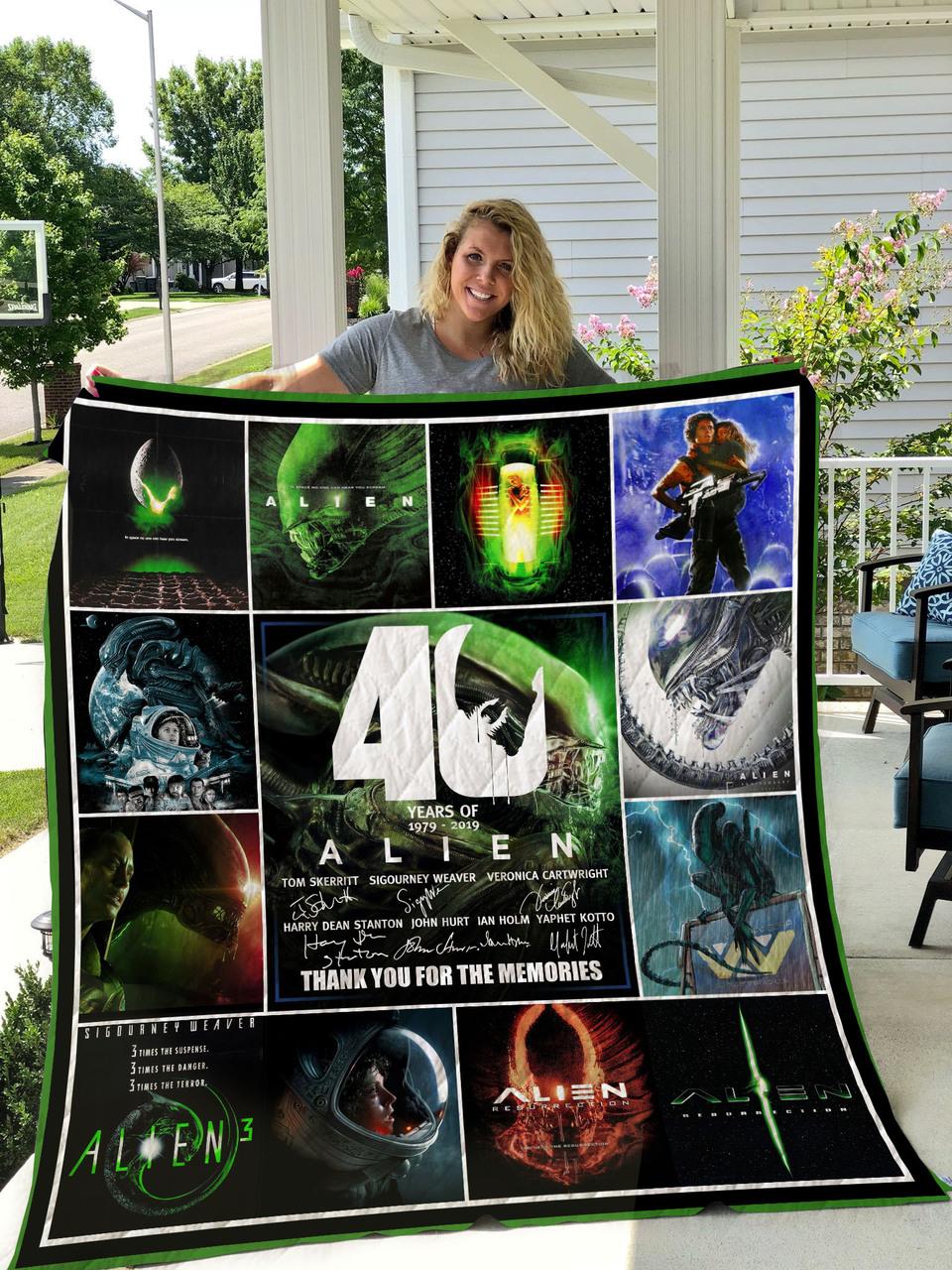 Alien Quilt and Home Decor