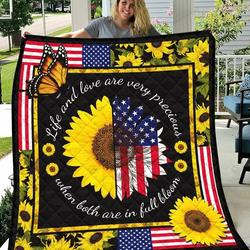 America Flag Sunflower Hippie Style Quilt Blanket Great Customized Blanket Gifts For Birthday Christmas Thanksgiving and Home Decor