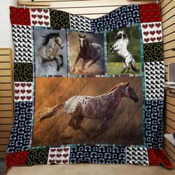 Appaloosa Jfj Quilt Hs and Home Decor