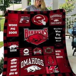 Arkansas Omahogs Quilt Blanket and Home Decor
