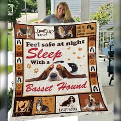 Basset Hound Awesome O Quilt Ga and Home Decor