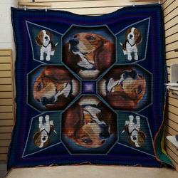 Beagle Quilt V2 Design By Exrain and Home Decor