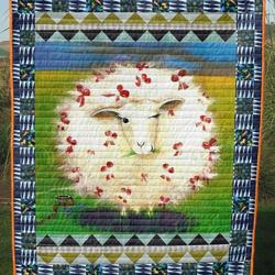 Beautiful Lady Sheep Hur Quilt bm and Home Decor