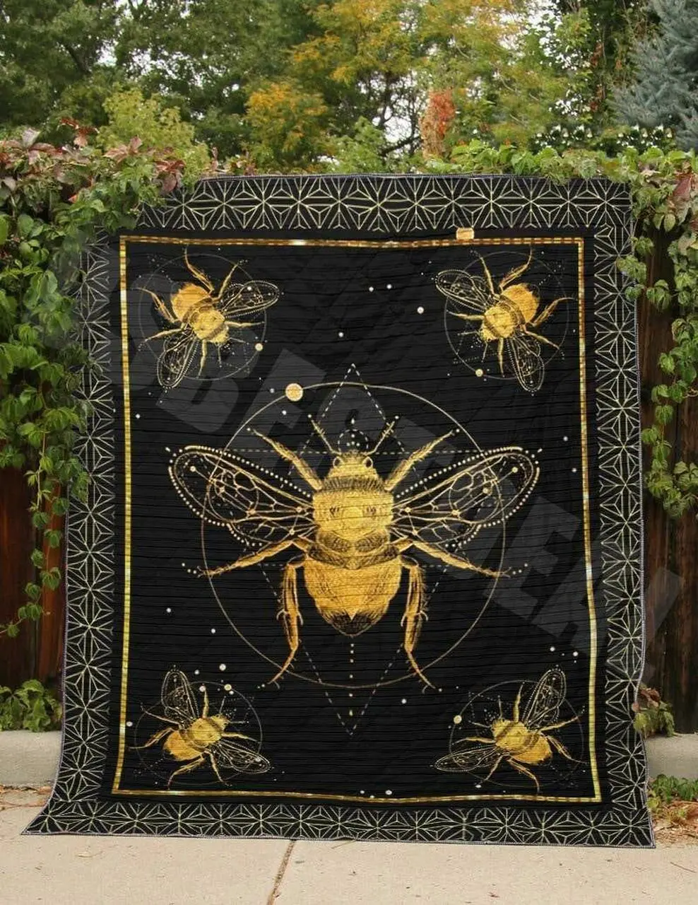 Bee Vcb Quilt Derqex and Home Decor