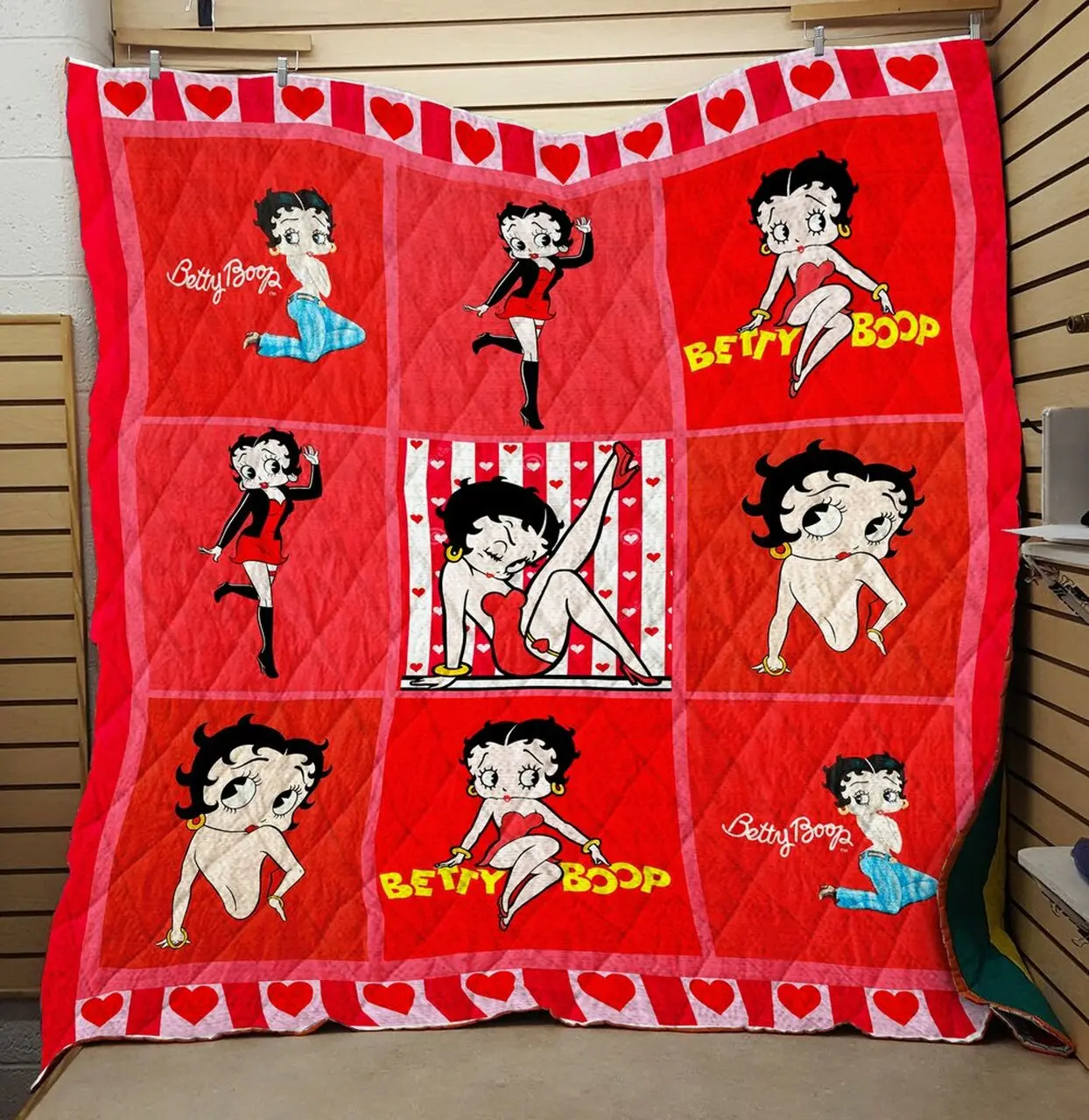 Betty Boop Beauty Quilt V4 Quilt and Home Decor