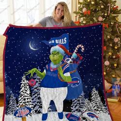 Bl Bb Grinch Santa Quilt Blanket and Home Decor