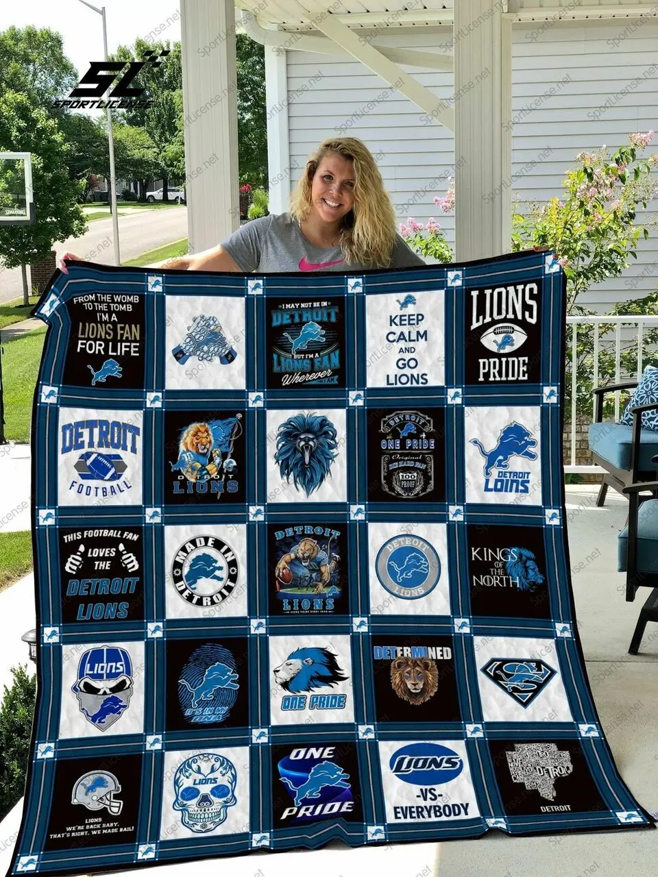 Bl Dl Caro Quilt Blanket and Home Decor