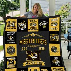 Bl Mts Quilt Blanket 01 and Home Decor