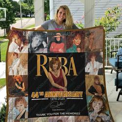 Bl Reba Mcentire Quilt Blanket and Home Decor