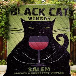 Black Cat Vintage Quilt Blanket  Quilt and Home Decor