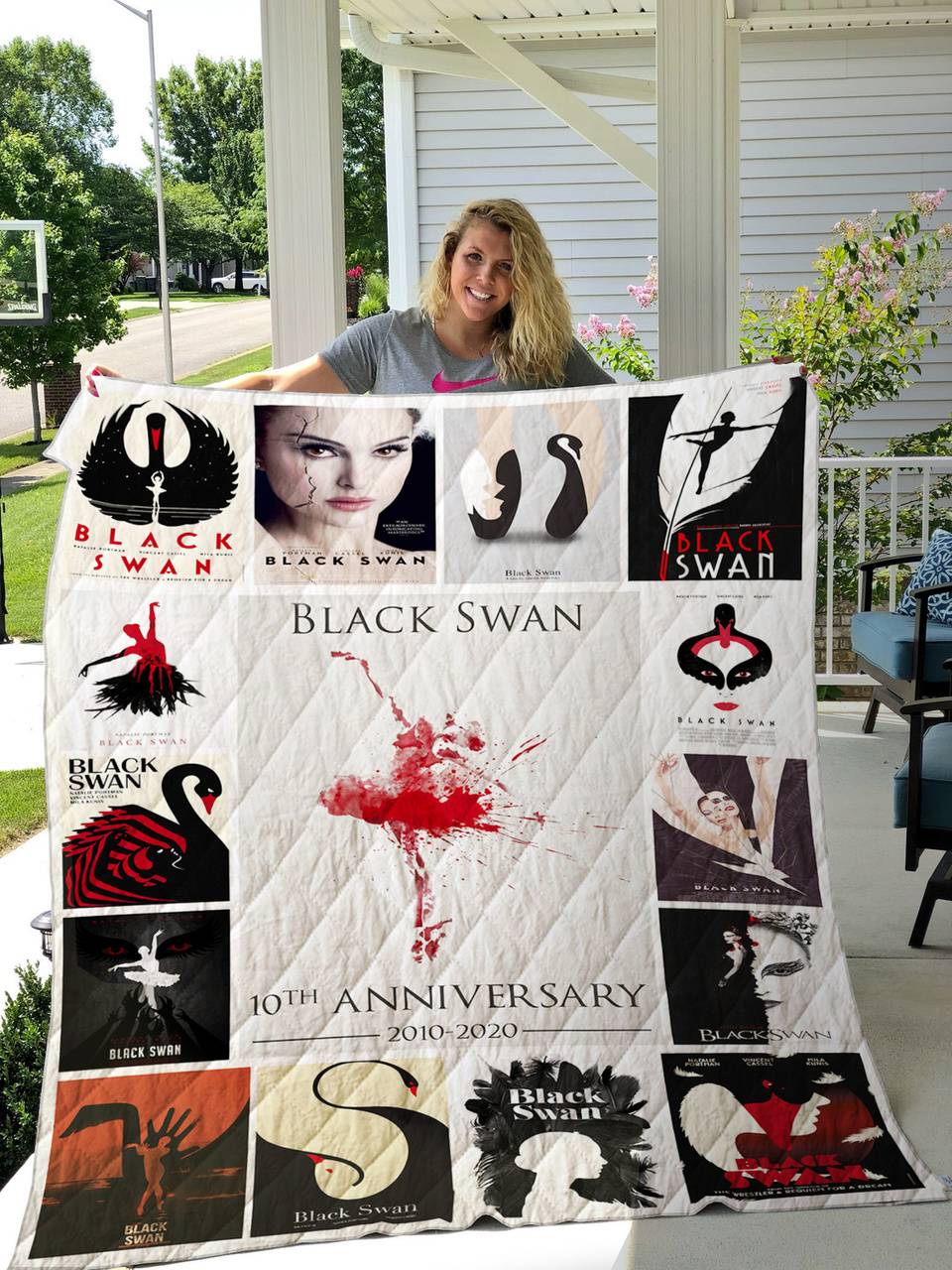 Black Swan H89 Quilt and Home Decor