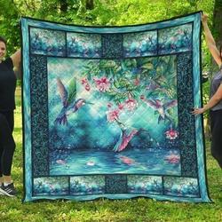 Blue Hummingbird Hur Quilt Cysioj and Home Decor