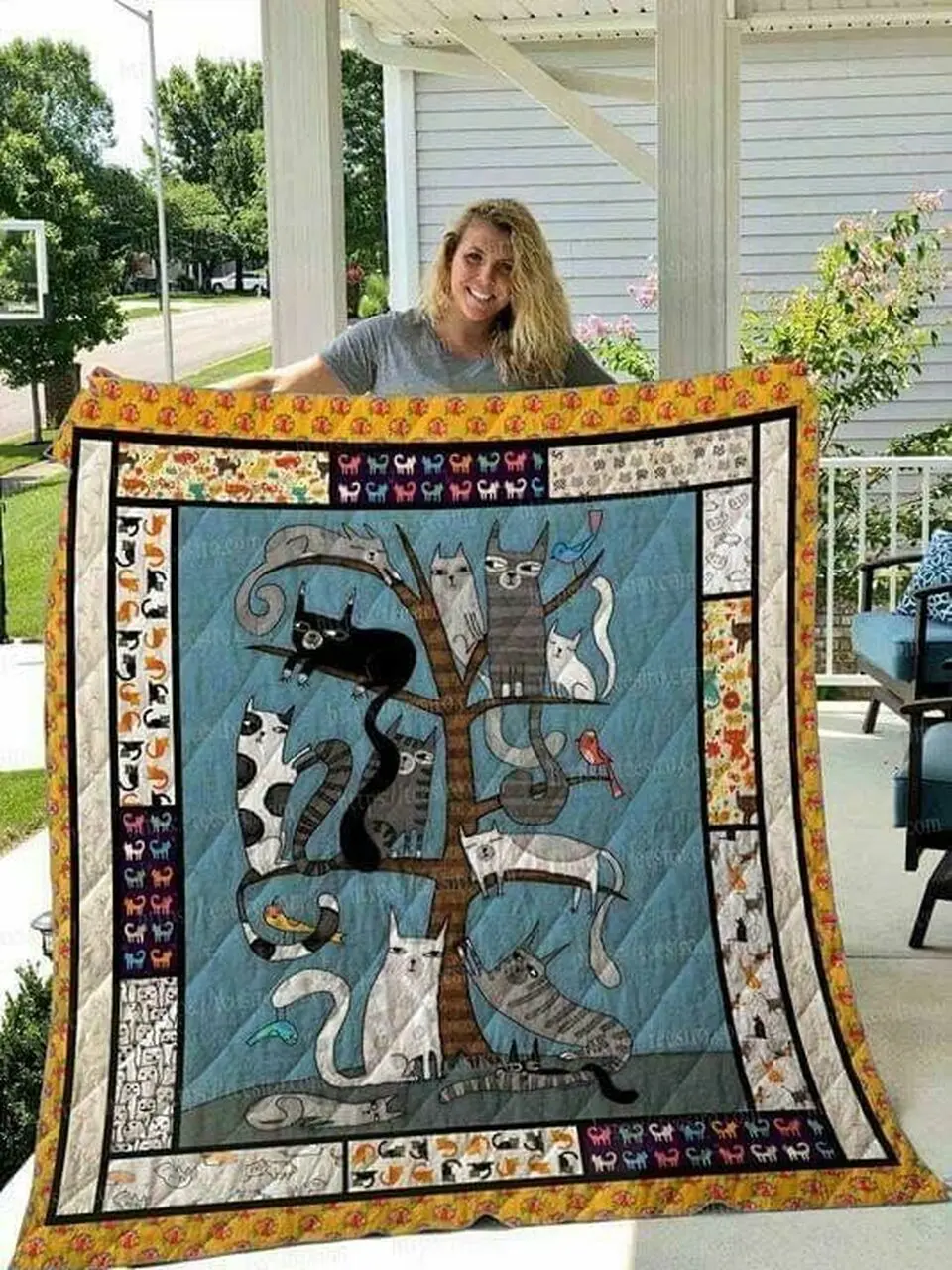 Cat Hur Quilt Cysitt and Home Decor