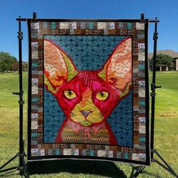 Cat Hur Quilt ok and Home Decor