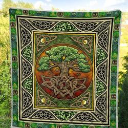 Celtic Ah Quilt Derqjr and Home Decor