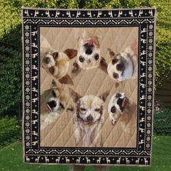 Chihuahua 03 Ndq0211 Quilt  Quilt and Home Decor