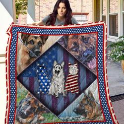 Chqd28004 German Shepherd Quilt Blanket  Quilt and Home Decor