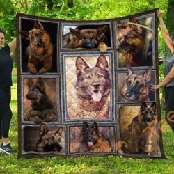 CHQDOG41002 German Shepherd Blanket TH1609 Quilt and Home Decor