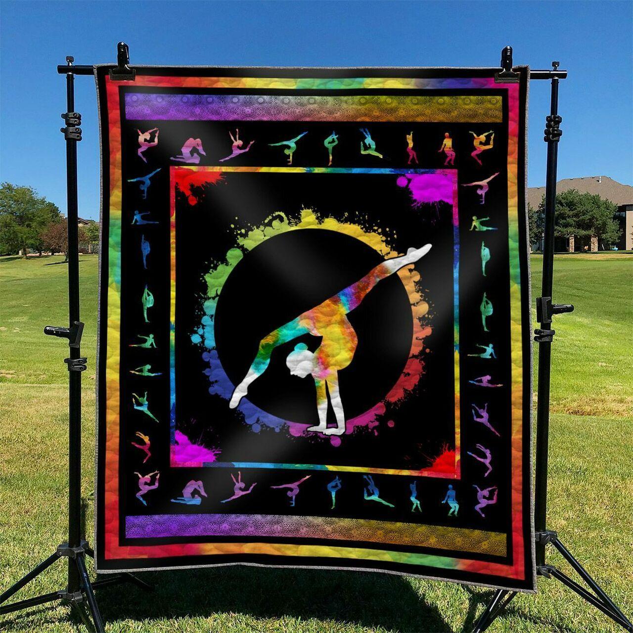 Gymnastics Pattern Print Quilt