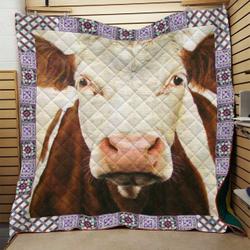 Cow G Quilt Ui and Home Decor