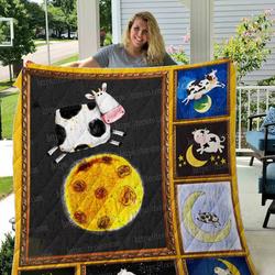 Cow Jump Over The Moon Quilt Blanket Dhc1501422Vt and Home Decor