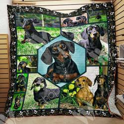 Dachshund 01 Dachshund 1612 Quilt Blanket Christmas Christmas Gifts Merry Christmas Holiday Gifts Gift Dhc03011254Dd and Home Decor