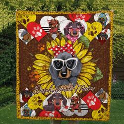 Dachshund 14 Tlq0111 Quilt  Quilt and Home Decor