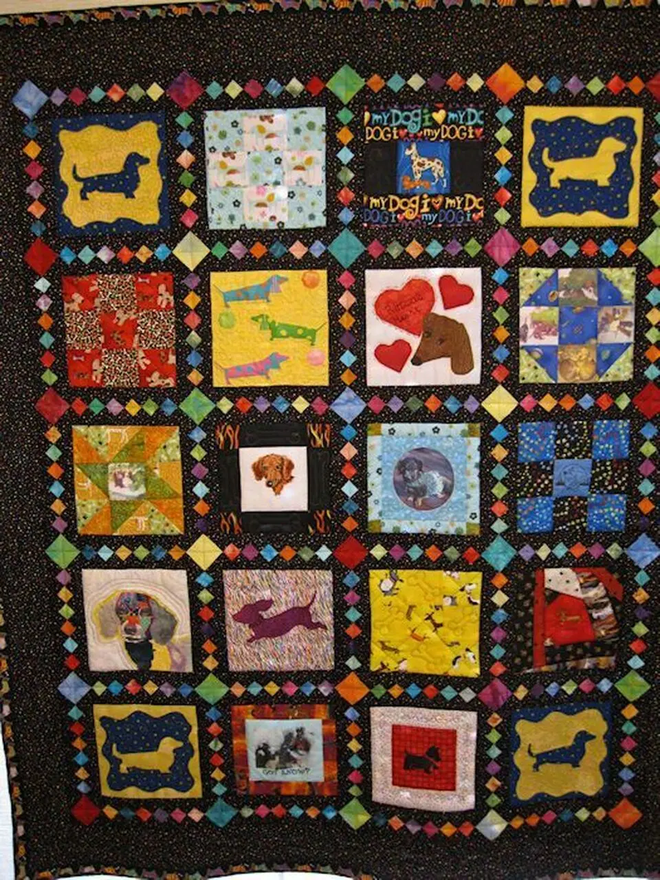 Dachshund Cla250658 Quilt Blanket and Home Decor