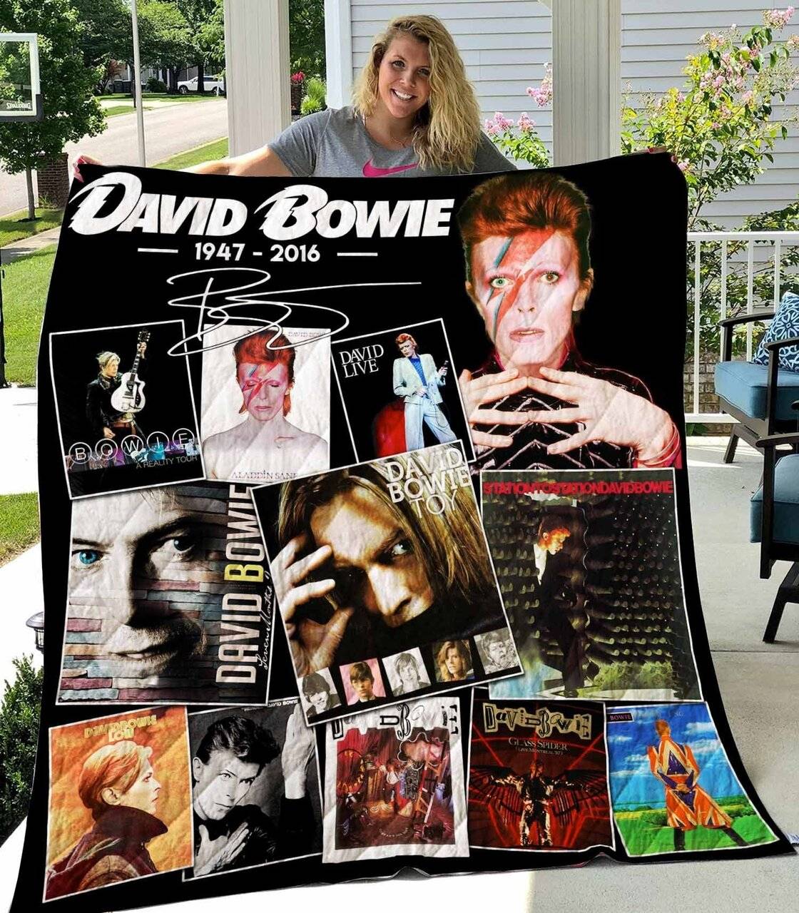David Bowie Vr1 New Quilt Blanket and Home Decor
