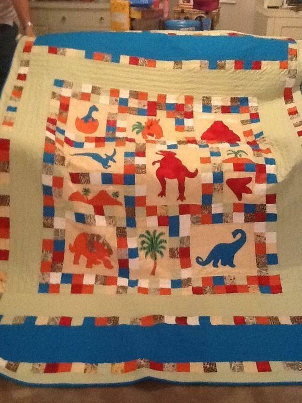 Dinosaur Cla0910199Q Quilt Blanket and Home Decor