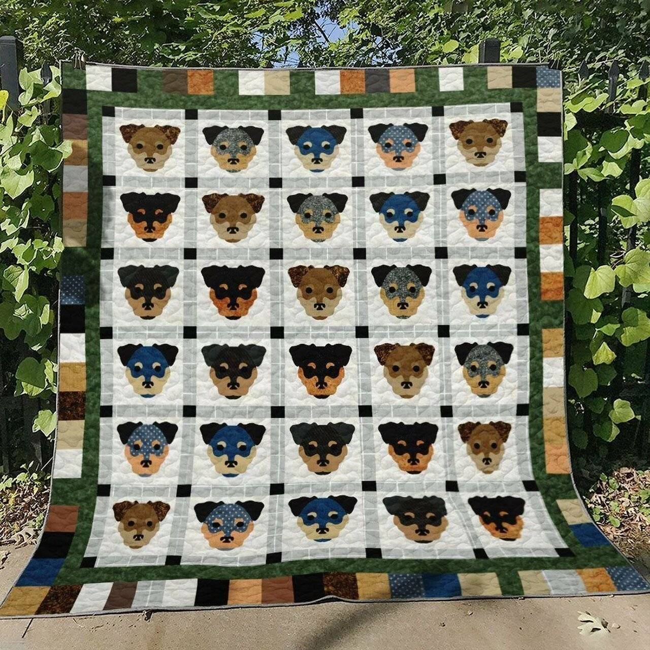 Dog Bt170712 Quilt Blanket and Home Decor