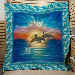 Dolphin 5030096 Quilt Blanket  Quilt and Home Decor