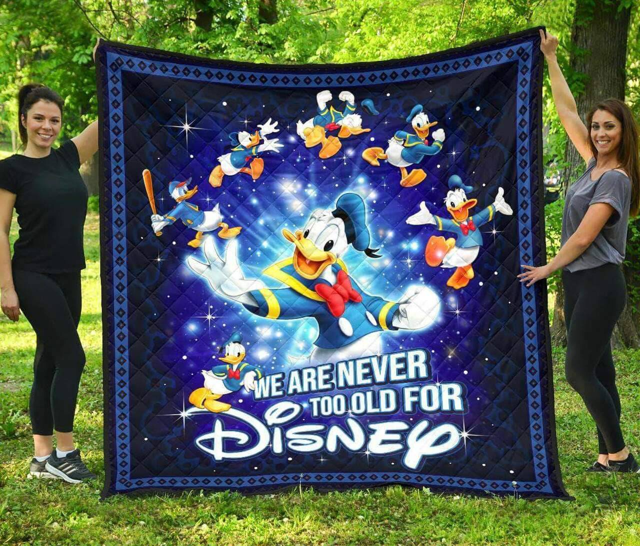 Donald Duck Premium Quilt Dn Quilt and Home Decor