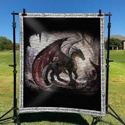 Dragon Hur Quilt Cysisz and Home Decor