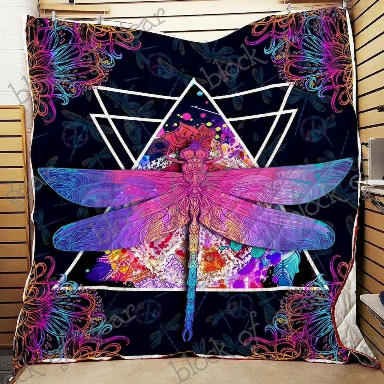 Dragonfly Cld180733 Quilt Blanket and Home Decor