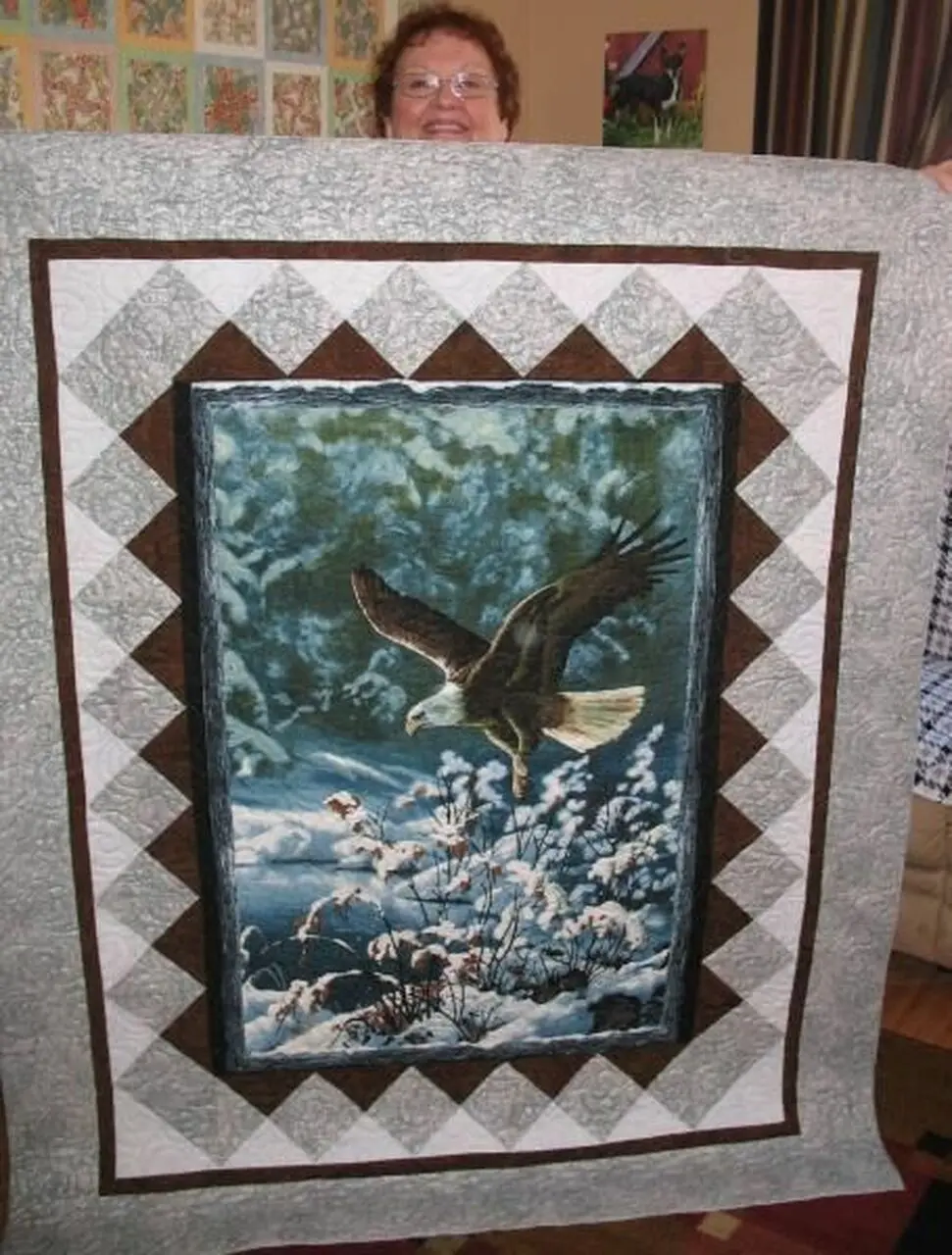 Eagle Hur Quilt sv and Home Decor