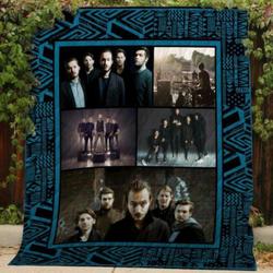 Editors Quilt V1 and Home Decor