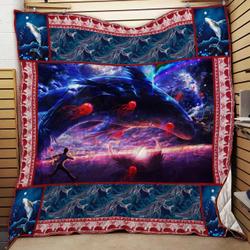 Fantasy Whale Quilt Q1303-04 and Home Decor