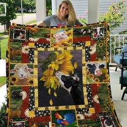 Farm Friends Sunflower Quilt  Quilt and Home Decor