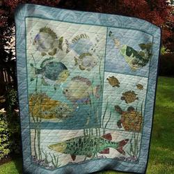 Fish Hur Quilt Cysich and Home Decor