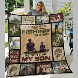 Fishing E Quilt Derqoq and Home Decor